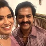 Sangeetha V Instagram – A Night out with my love @redin_kingsley 💕. Exploring chennai with calm views 💗

#explorewithsangeetha #sangeetharedinkingsley #nightout