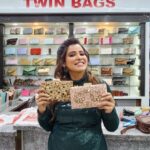 Sangeetha V Instagram - Schools are gonna reopen. So grab the best opportunity to buy the great deals from @twinbrothers_kanchiplaza for your children's school accessories. SCHOOL BAGS 20% TO 40% OFFER only at 2nd floor Ladies bags 20% to 50% OFFER All types of bags at wholesale price. TWIN BAGS, KANCHI PLAZA ,2nd floor (bag section) No: 54/103,pondy bazaar,T.nagar Chennai 600017 (Land mark opposite to Macdonald) PH.044 42604757 , 044 24342959 For online shopping WhatsApp 919092299956 Kanchiplaza32@yahoo.com #schoolopening #bagshop #bestbagshop #chennai