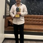 Sangeetha V Instagram - Once again feeling proud to be your lovely wife and you should get more and more awards 💐💐Thanks to GALLATA GOLDEN STAR . Thanks for wonderful costume and jewelry by @designed_by_sindhu @fineshinejewels @redin_kingsley