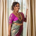Sangeetha V Instagram - ஐயோ இந்த வெயில முடியலபா 😅😅😅😅 #photoshoot #sangeetharedinkingsley #sangeetha #bridalmakeup #comedyclub #summervibes