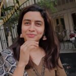 Sangeetha sai Instagram - Get ready with me 🤗 Always in love with a nomakeup look which gives you a high level of confidence that no product gives...❤️❤️ Outfit 🥻🥻🥻@pennae_unakaga_