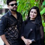 Sangeetha sai Instagram - பெண்மை எழுதும் கண்மை நிறமே.... #azhar#sangeetha#besties#instalove#reelcreators#anchor#actor#suntv#vijaytv