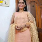 Sangeetha sai Instagram - Happy vijayadhasami 🌺🌺🌺🌺 Costume.... sondha kaasu kuduthu vangunadhu 😆😆😆😆😆 #sangeetha #vijayadhasamipooja