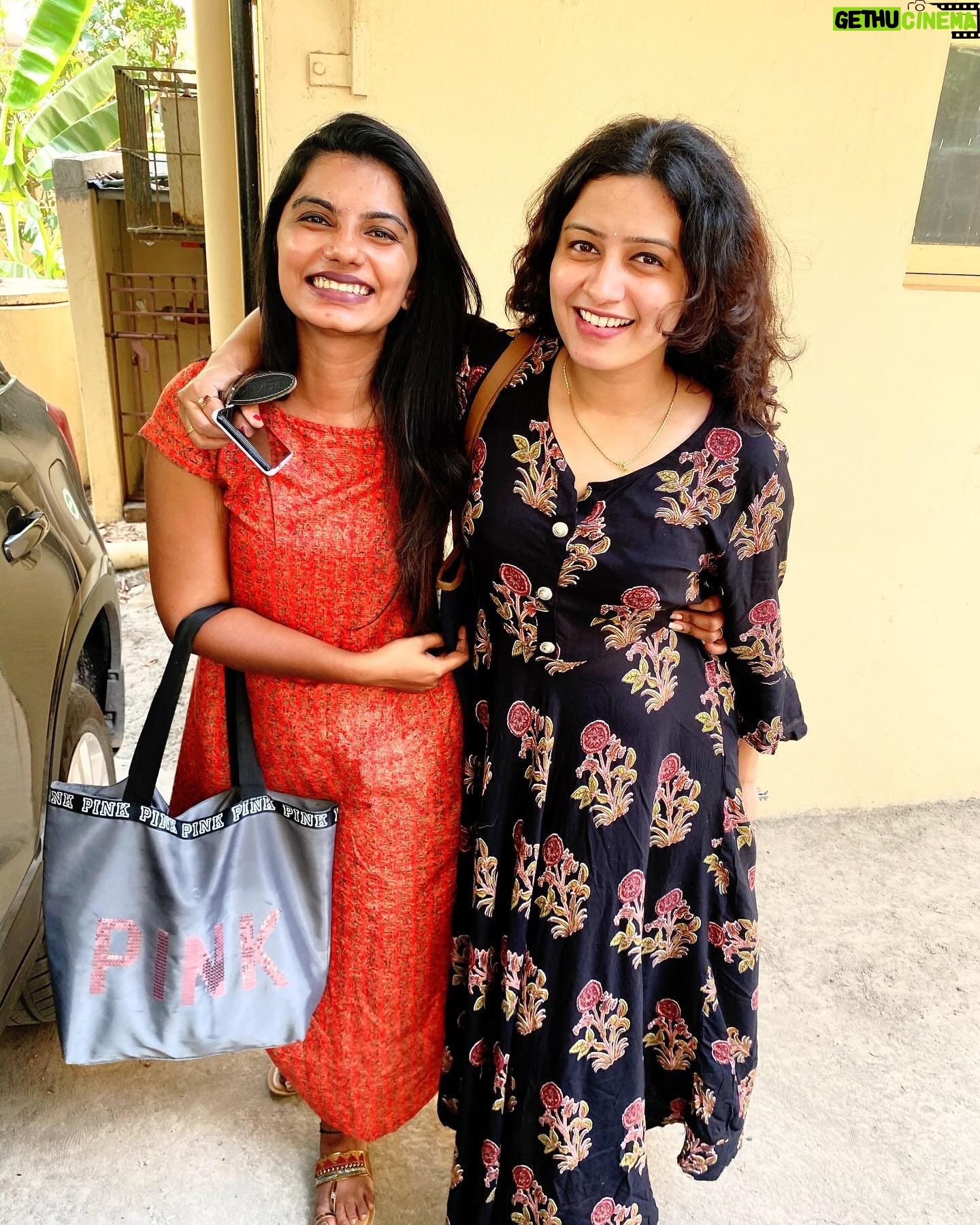 Sangeetha sai Instagram - Papu look what I found ❤️❤️ @sangeethasai_offl From the spotlight to the heart has papu 🫶🌸she’s not just a celebrity, but my closest friend and pillar of support🧿❤️ #papu #friends #gratefulforlife #supportsystem #allaboutlove #memories