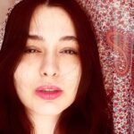 Sania Salari Instagram - آفتاب و بادها دوستانش بودند کولی جان با ایشان گفتگو ها داشت صدایشان میزد و پاسخ هایی در خور می شنید... #سانیا_سالاری