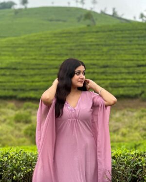 Saniya Babu Instagram - There is no future without great hope>🙂😇 outfit from: @palanquinebytmj