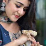 Saniya Babu Instagram - Earrings from : @mayilpeeli_jewels BE ABLE TO LAUGH AT YOURSELF. YOU'LL LIVE LONGER AND HAPPIER❤️