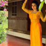 Saniya Babu Instagram - Costume : @ley_boutique_ 🧡 HOW LOVELY YELLOW IS.🧡