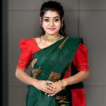 Saniya Babu Instagram - Bottle green kancheepuram silk saree highlighted with peacock copper zari motifs. . For more product related enquiries and details Phone: 91 9072300004 WhatsApp: 91 8943344181 . . . #mahalekshmisilks #thiruvallashopping #thegenuinesilkpeople #sareereels #sareedraping #saree #reelsinstagram #reelsoftheday