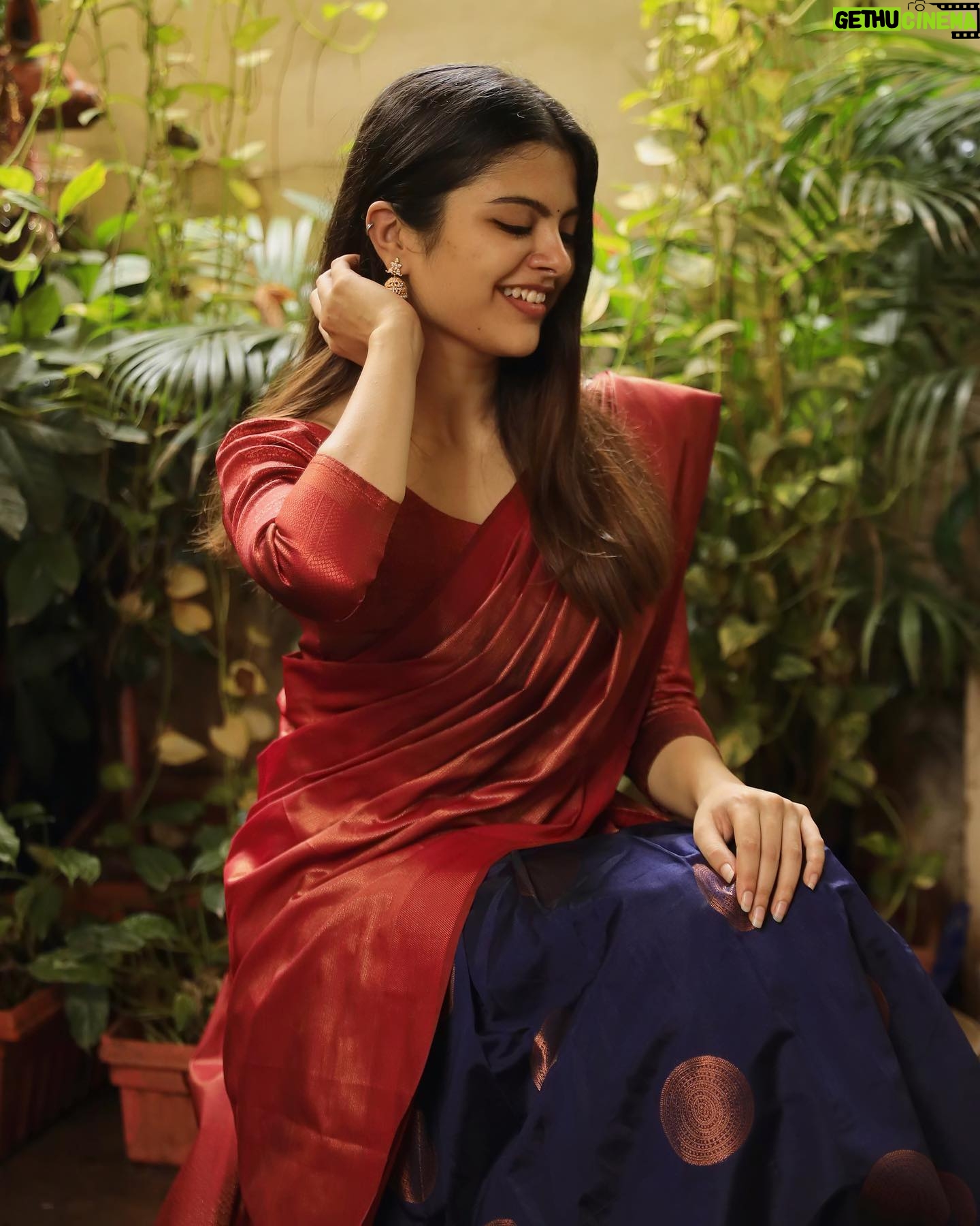 Sanjana Krishnamoorthy - 72.8K Likes - 📸 @thatmadraskaran
@swarnasaris