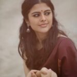 Sanjana Krishnamoorthy Instagram - 🏹 @swarnasaris @thatmadraskaran @noormakeup_mehndi