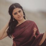 Sanjana Krishnamoorthy Instagram - 🏹 @swarnasaris @thatmadraskaran @noormakeup_mehndi