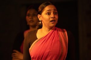 Santhy Balachandran Instagram - 1: Shringaram
2: Adbhutam - Sthambhanam
3. Adbhutam - Jadata
4,5: Bhibhatsam
6,7: Hasyam
8: Shantam
9: The Final Breath.

@natanakairali ☀️

📷: @manojparameswaran 

#navarasasadhana #natanakairali
