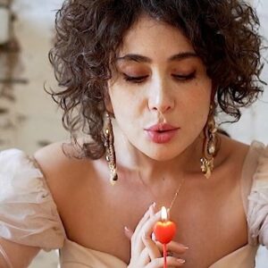 Sanura Jafarova Instagram - Video by @photographer.pilot 
Bu gun o gundur menim dogum gunumdur😌🎂