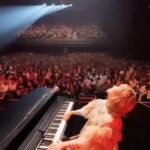 Saori Instagram - Zeppツアー「Terminal」 十六公演が無事終わりました。 ありがとう〜！！ 私の見てた景色はこんな感じ。 イカしてるでしょ😌 次は来年の アリーナツアーで会えるかな。 待ってるね。