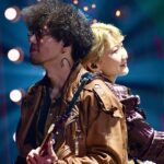 Saori Instagram - DuGaraDiDuのライブ映像が 発売になりました〜！！ ガルルとグルルの台詞を 何回も書き直したけれど、 こんなに大規模なライブになったのを 見て、本当に興奮しました。 デラックスBOX盤は もう店頭にある分だけとのこと。 素敵な箱に入っています🐯 ぜひ〜！ #sekainoowari#dugaradidu #ラブさんとのツーショットない