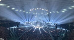 Saori Instagram - 満員の東京ドーム二日間、
ありがとうございました。

誰でも楽しめるライブを、と
メンバーと共に
十二年間研究してきましたが

家族みんなで来てくれている方が
すごく多くて
信じてやってきたことが
伝わったかも、と
嬉しくなりました。

孫とおばあちゃんおじいちゃん、
なんて姿もたくさん👴👵👶

千秋楽は
福岡PayPayドーム。
まってます！

#dugaradidu #sekainoowari #tokyodome