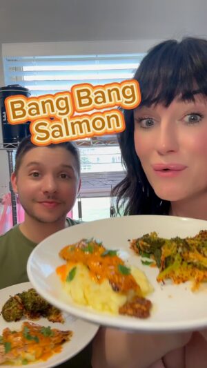 Sara Andrews Instagram - After that Chinese yesterday, we’re craving something a little bit lighter! So we’re making bang bang salmon for 2, y’all!