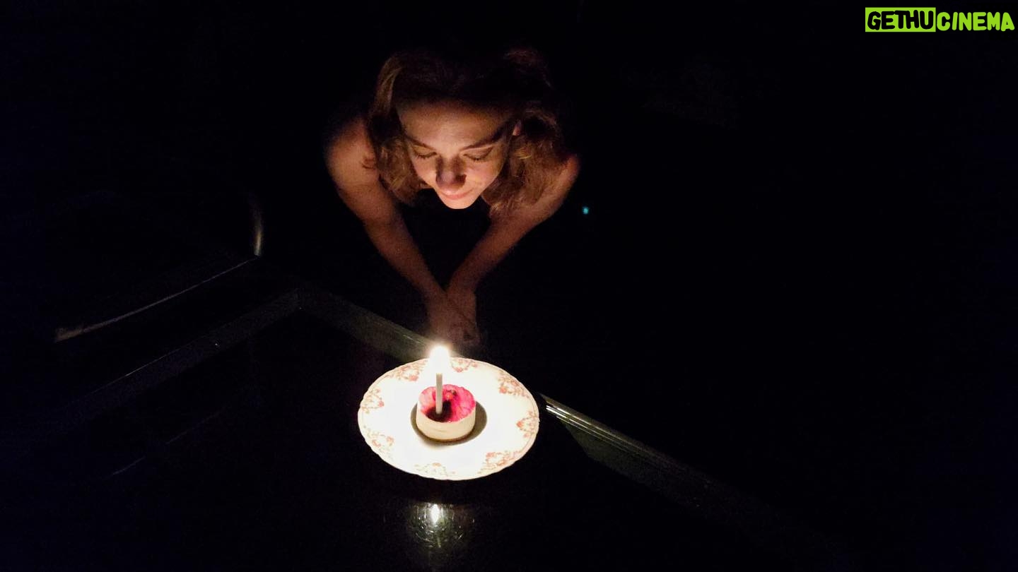 Sara Lazzaro - 2.1K Likes - 🎂
here we go
#anotherround
thank you for the bday wishes 🤍 I’m oh so lucky