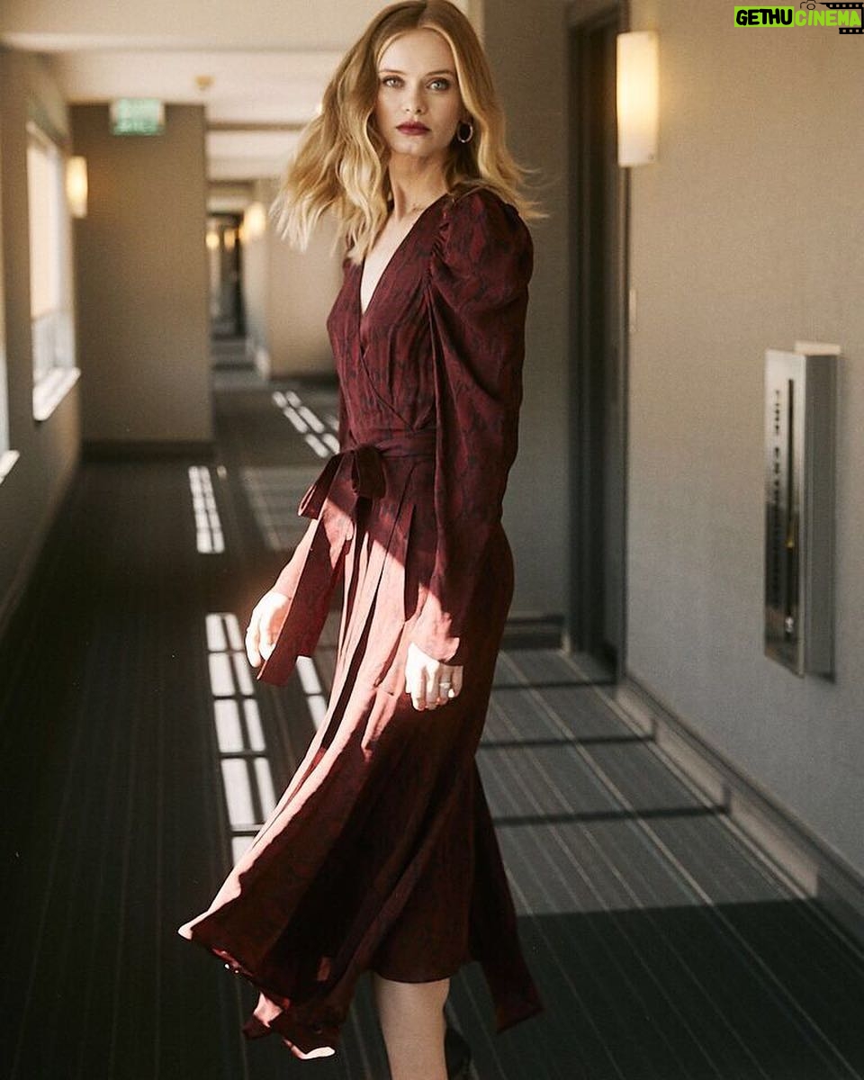 Sara Paxton - 5.7K Likes - I did an interview with @schonmagazine check it out! 📷 @angelosgambati @bobbyeliot @lorencanbymakeup @alyx34 @morganpesante https://schonmagazine.com/interview-sara-paxton/
