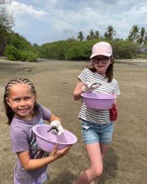 Sara Rue Instagram - We helped some freshly hatched baby turtles make it into the ocean today... so, yeh, we are basically heroes NBD 🇲🇽🐢🌊