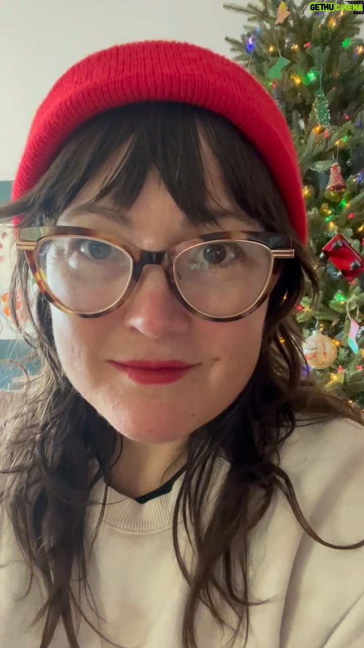 Sara Watkins - 2.8K Likes - Hi! I made a holiday playlist for my family to have on in the evenings when feeling festive and I like it so much, I thought I’d share it with you! Playlist link in bio.
Hope you are eating a cookie and that there’s cinnamon in the air. Or hot-glue stuck on your fingers. Or cool air in your nostrils. Or warm feet in your socks.
xoxo.
Sara