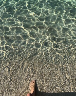 Sara Zanier Instagram - •• ma se non si postano foto della vacanza, la vacanza vale lo stesso?!•• 
#puglia #friends #love #ferragosto