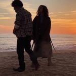 Sara Barradas Instagram - Day 16. “FARO” O grande Miguel Borges (que tanto admiro e tanto prazer estou a ter em voltar a trabalhar com ele, passados 20 anos) e eu… 🩵