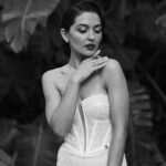 Sara Barradas Instagram - Old Hollywood Glamour ✨