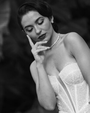 Sara Barradas Instagram - Old Hollywood Glamour ✨