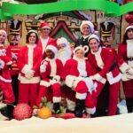 Sara Gilbert Instagram - Happy holidays from our family to yours🎄#TheConners Winter Finale tonight at 8/7c! New episodes resume in January ❄️