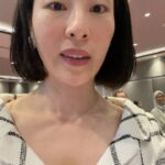 Sara Jane Ho Instagram - What a dream to do a book signing and talk on business etiquette (cheekily named “Mind Your Business”) in Kuala Lumpur! Blown away by how many here are fans of the show and one BIG thank you to THE amazing Lovy Beh @yenshan and my HBS friend @crazeeanimal for supporting my book and flawlessly organising everything from top to toe - so thoughtfully and professionally 🙌❤️