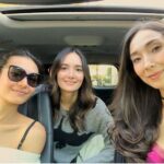 Sara Malakul Lane Instagram - If it was 2003 and we weren’t in a car this photo could’ve been a Lips cover 👄LOL