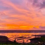 Sara Malakul Lane Instagram - Infinity @nokubeachhouse 📷 @azzafromdablok #bali #sunset #infinity #nokuhouse #seminyak #indonesia #nofilter
