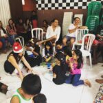 Sara Malakul Lane Instagram - This year (to save us from tears) we gave our hearts to these very special kids 🎄🎁❤️www.elisamaorphanage.com #bali #indonesia #christmas