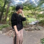 Sara Minami Instagram - この季節って何を着るのが正解かわかる方います？？
