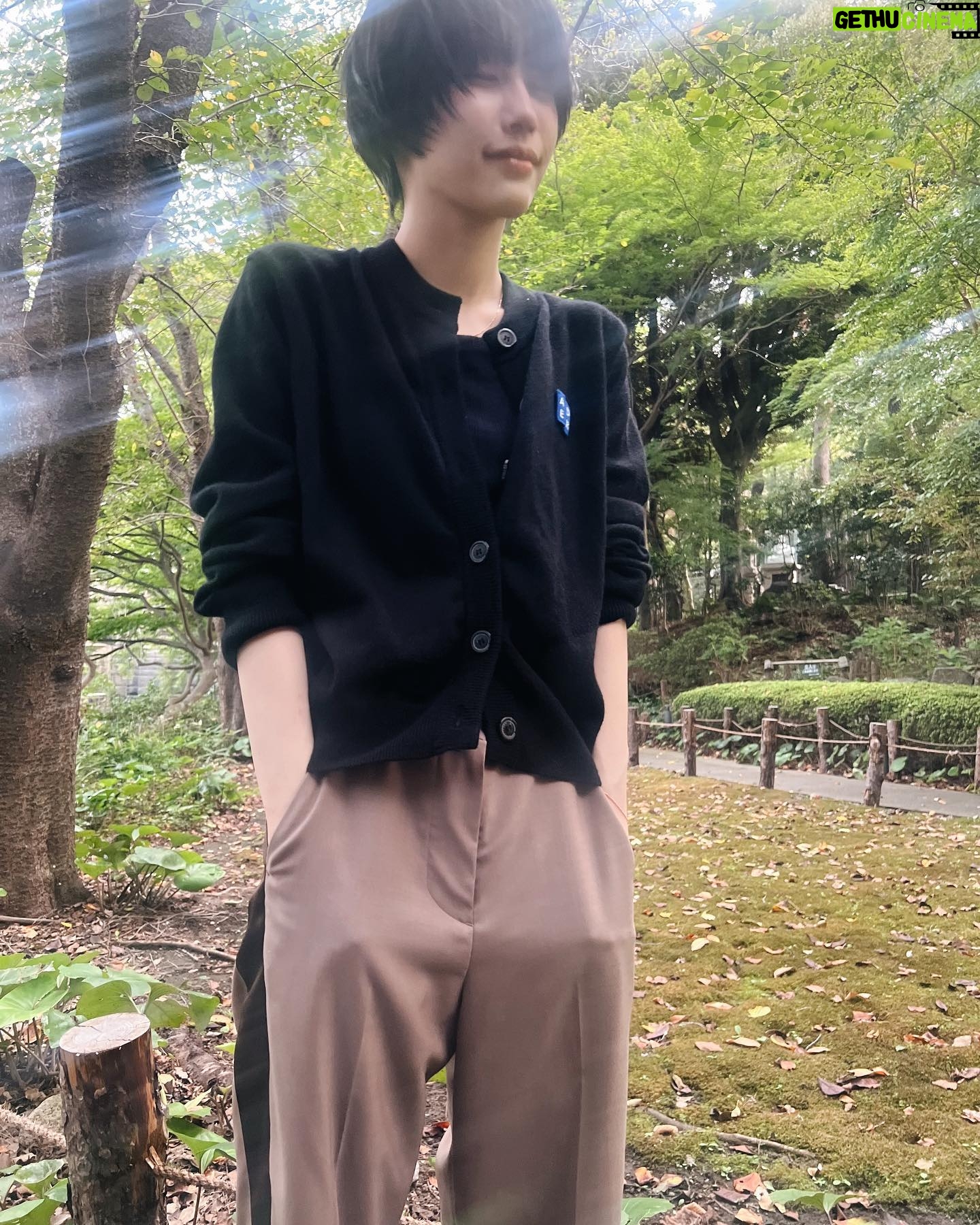Sara Minami - 37.3K Likes - この季節って何を着るのが正解かわかる方います??
