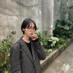 Sara Minami Instagram - 年中クリスマスソングメドレーを聴きすぎているので今は過ぎ去ったハロウィンソングを聴いています🦮