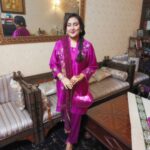 Sara Raza Khan Instagram - Eid Mubarak 💜 Enjoy the Mini Vlog 2 only on our YouTube▶️ Channel Link in bio 🔗 https://youtu.be/FVKq6tF5jzc?si=5FWzxhO9fusLBneP