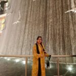 Sara Raza Khan Instagram - Waiting for the Rain 🥰 Moon soon please come soon ☺ #sararazakhan #summer #instagood #dubai #luxury #travel #instagram #fashion #travelphotography