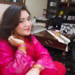 Sara Raza Khan Instagram - Eid Mubarak❤ For our First Eid Vlog Visit OUR youtube channel ☺✌ https://m.youtube.com/c/SaraRazaKhanOFFICIAL