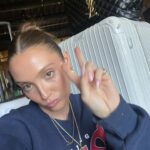 Sara Thompson Instagram - Burgers, fries, hotdogs and little miss matzo