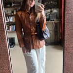 Sara Thompson Instagram – My fingers are healing just fine ❤️‍🩹mandolin❤️‍🩹