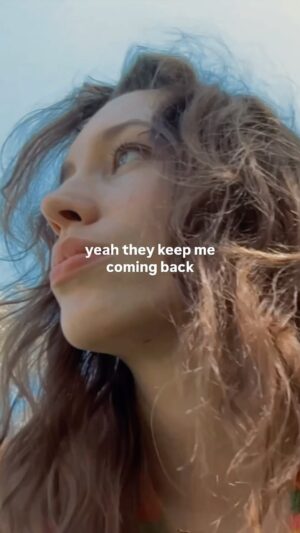 Sarah Close Instagram - the second verse of justify !!!! i love this bit of the song 

justify lyric video out tomorrow at 7pm UK time on my youtube channel ❤️