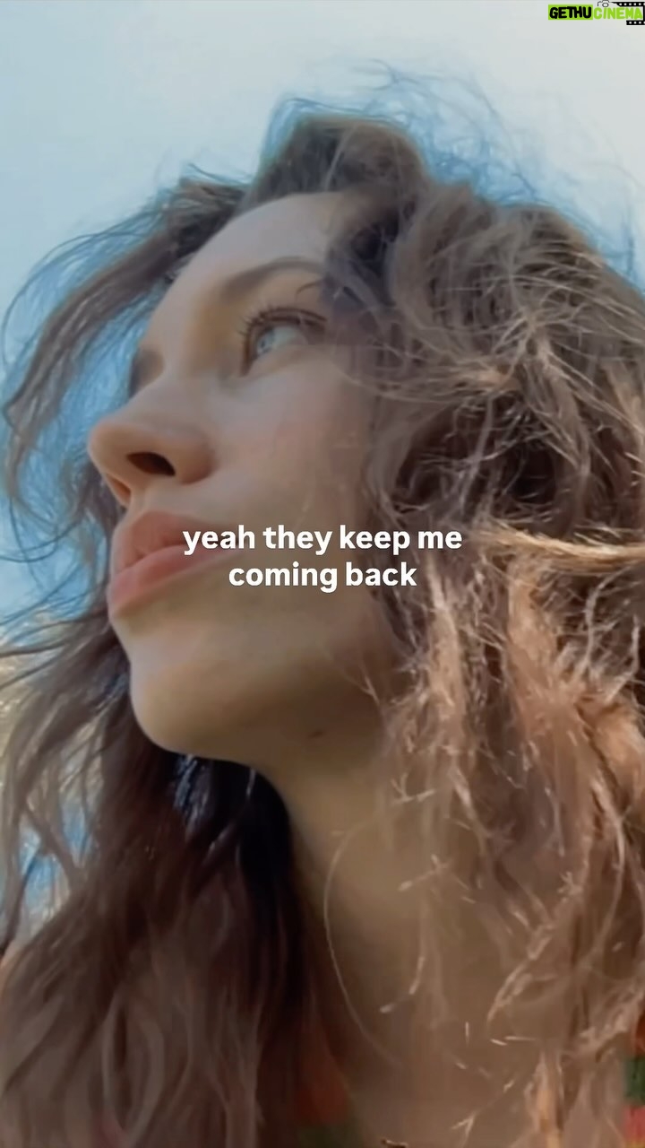 Sarah Close - 495 Likes - the second verse of justify !!!! i love this bit of the song
justify lyric video out tomorrow at 7pm UK time on my youtube channel ❤️
