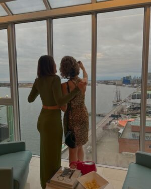 Sarah Fisher Instagram - B   A forever💛