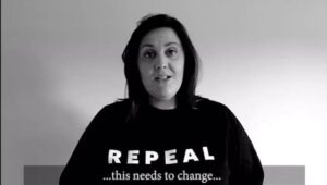 Sarah Greene Instagram - Today is the day. Let’s trust our women. Let’s make history #togetherforyes #tá4mná #inhershoes #myownbody #men4yes