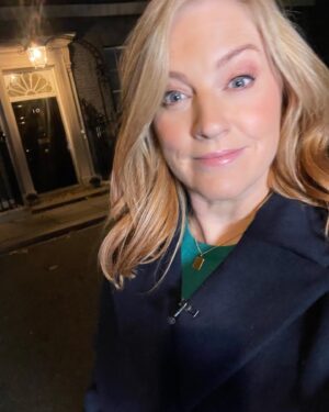 Sarah-Jane Mee Instagram - Live from Downing Street tonight #TheUKTonight 8-10pm @skynews on the return of David Cameron…yes that DC, now Lord David Cameron and the new Foreign Secretary.
