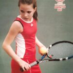 Sarah-Jeanne Labrosse Instagram - Derrière toutes ces photos se cache un muffin explosion de fruits. 🍓 Classique d’avant match 🎾 🥇 @timhortonsqc #60ansquejetim (30 ans pour moi 🤤)