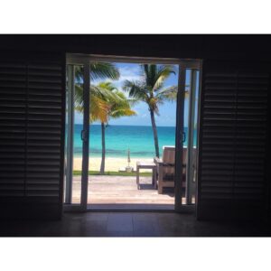 Sarah Lancaster Instagram - A room with a view #eleuthera #thecove
